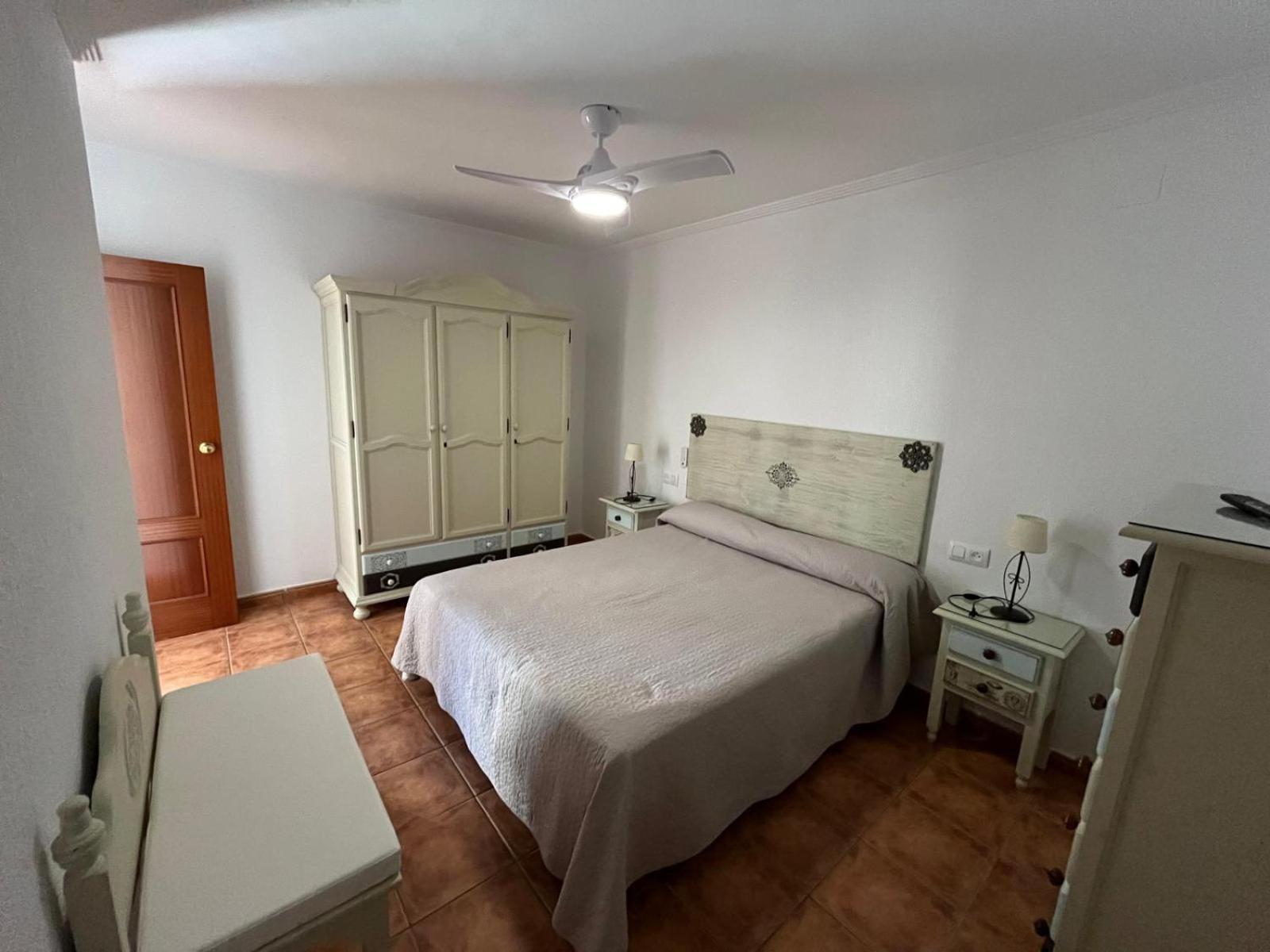 Apartamentos Turisticos Paraiso Andaluz 이슬라크리스티나 외부 사진